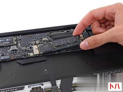 SSD固态硬盘接口有哪些(3)